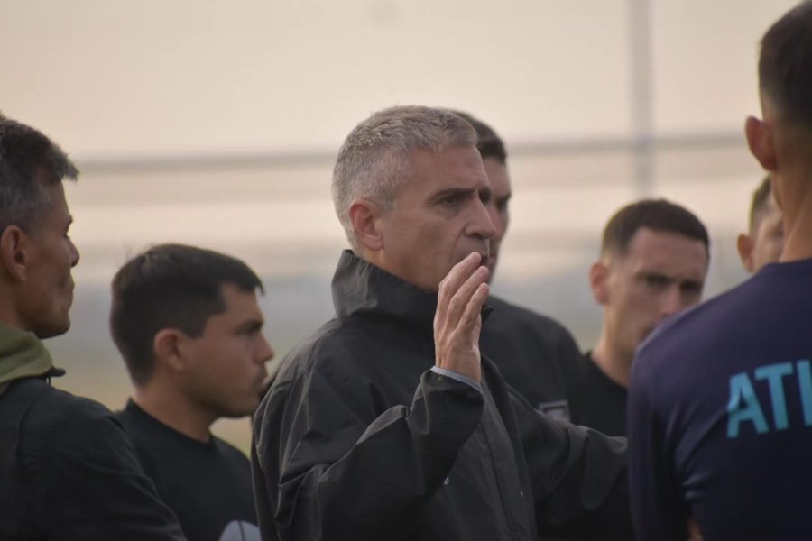 CONVENCIDO./ El DT apunta a recuperar a los integrantes del plantel.