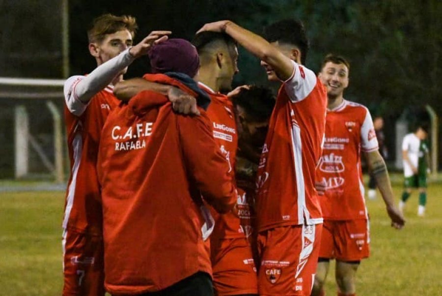 NOCHE DE FESTEJO./ Se le dio a Ferro en el Apertura.