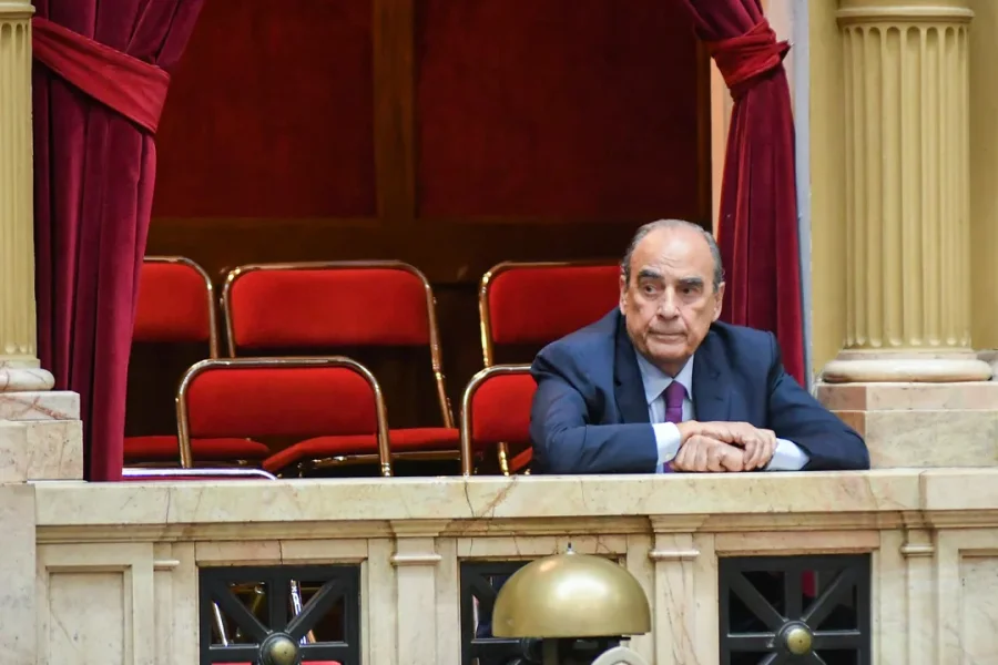 FRANCOS. A&uacute;n debe dedicar tiempo a negociar con el Congreso por la Ley Bases.