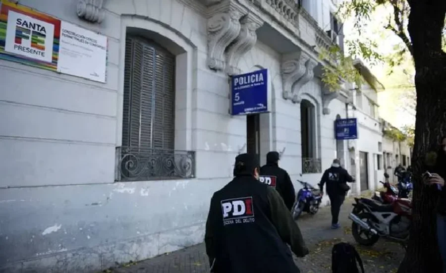 La comisaría donde el pasado 20 de mayo se fueron 11 presos.
