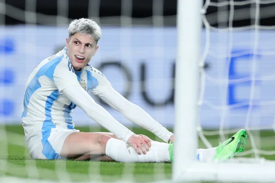 EL ARGENTINO ALEJANDRO GARNACHO, UNO DE LAS FIGURAS A SEGUIR