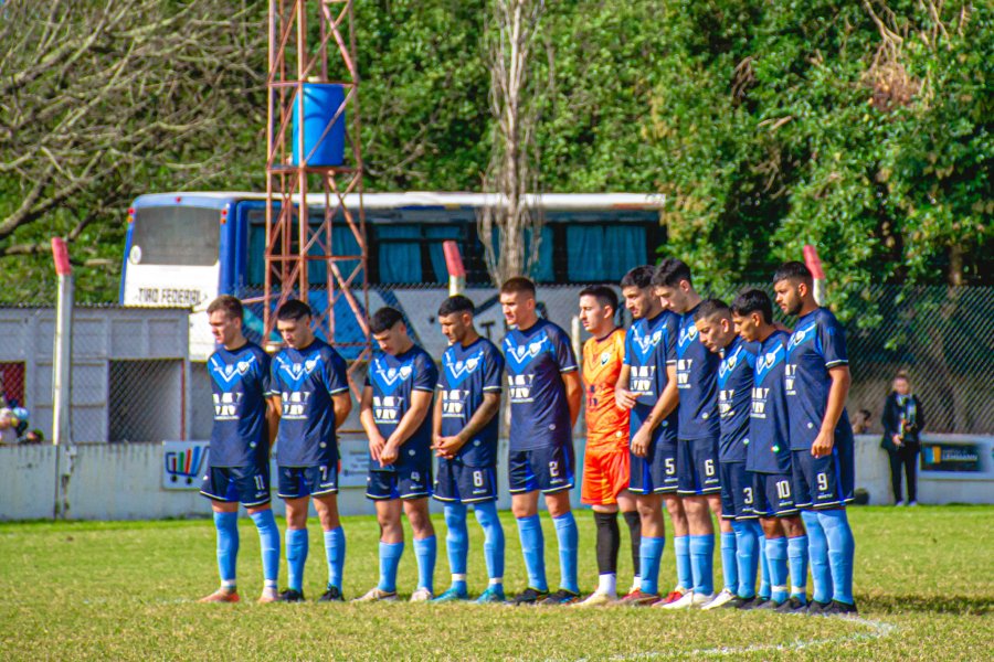 PUNTERO./ El equipo de Moisés Ville tiene un buen torneo.