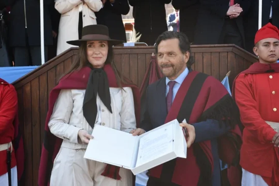 La vicepresidenta Victoria Villarruel junto al gobernador S&aacute;ez en Salta.