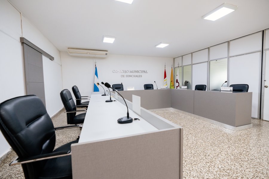 La sala de sesiones del Concejo sunchalense.
