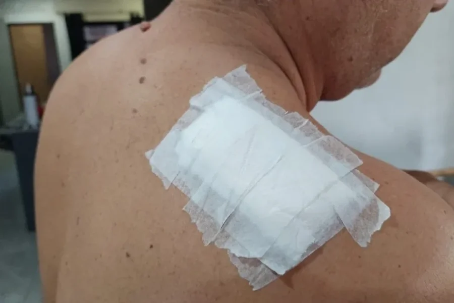 Ambos protagonistas fueron trasladados a los hospitales Cullen e Iturraspe para ser atendidos.