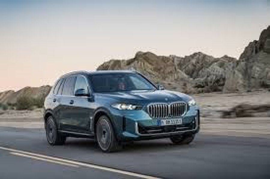 La nueva BMW X5 arriba al país desde la Planta de BMW Group en Spartanburg.