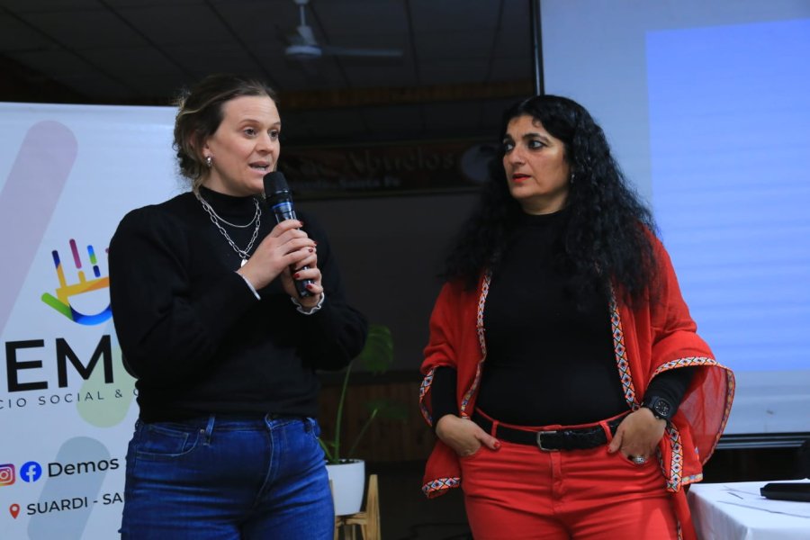 Sof&iacute;a Masutti y D&eacute;bora Blanca en San Crist&oacute;bal.