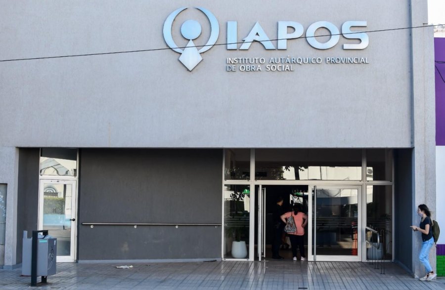 DEVOLUCION. Iapos comenz&oacute; el martes pasado a pagarles a las cl&iacute;nicas y sanatorios que no adhirieron al corte de servicio ejecutado en abril y mayo.