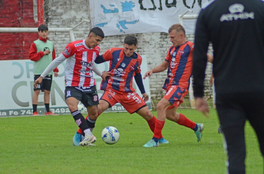 EXAMEN CUMPLIDO./ El León se quedó con los tres puntos.