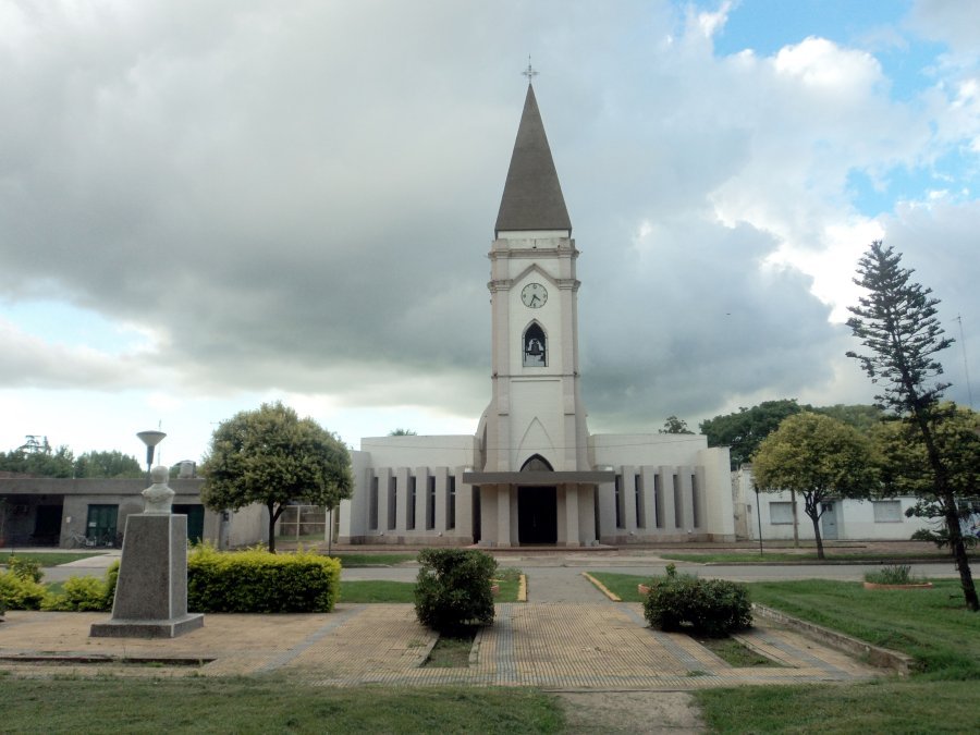 El templo parroquial de la localidad.