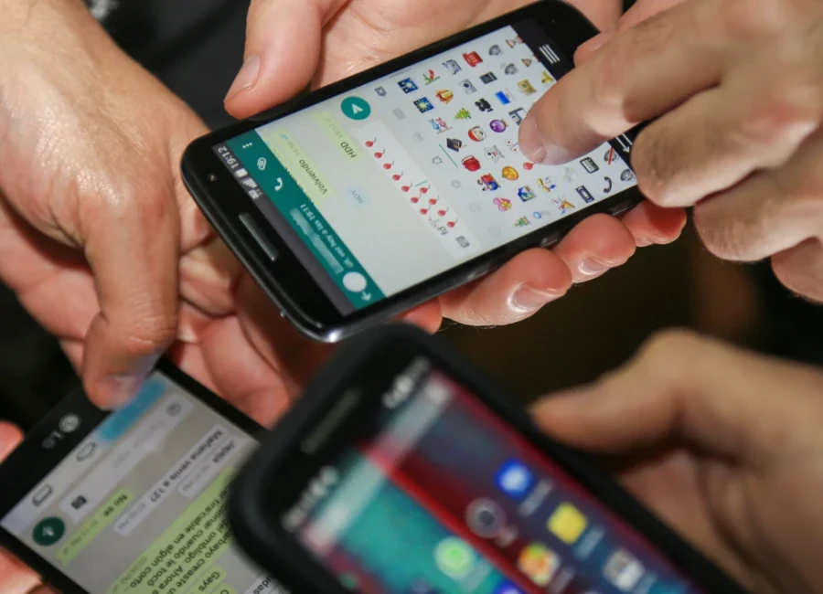 Las empresas de telecomunicaciones podr&aacute;n fijar aumentos sin tope.