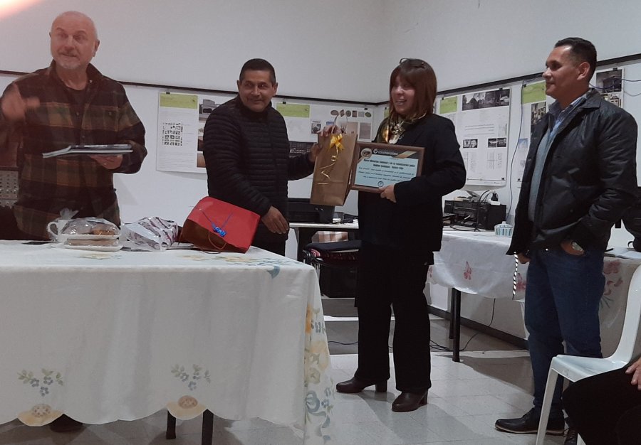En el acto:Guillermo Blugerman, Miguel &Aacute;ngel Paj&oacute;n, HildaZamory Directora Museo y Marcelo Lind.