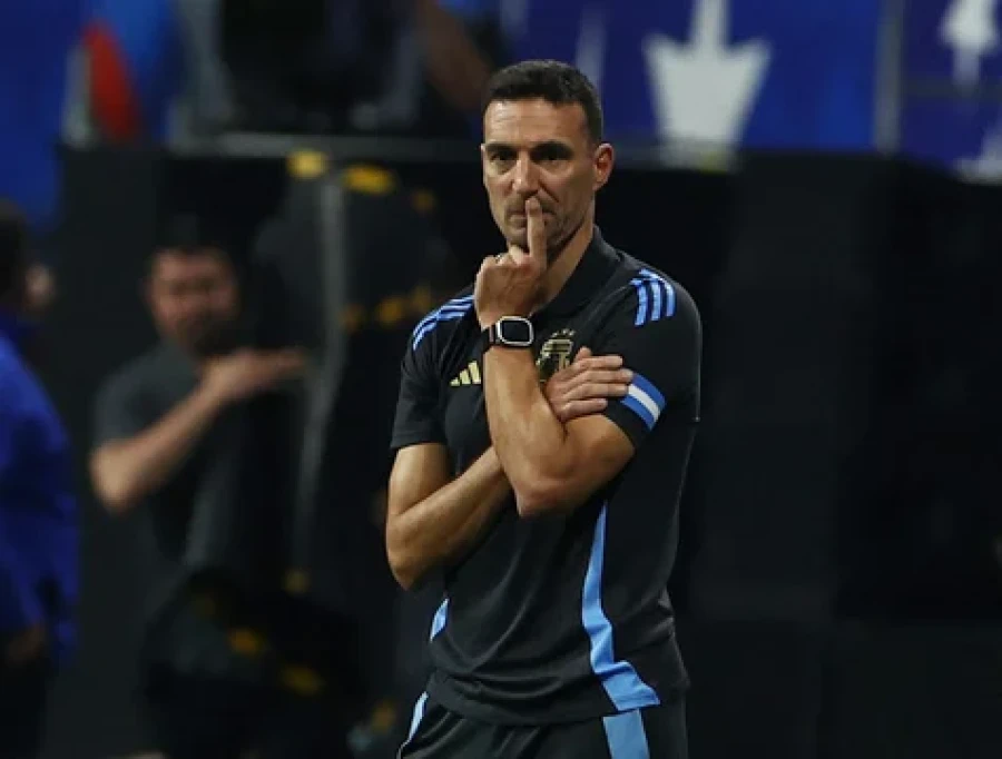 LO VERA DE AFUERA./ Tendrá que mirar el reloj más seguido en el vestuario.