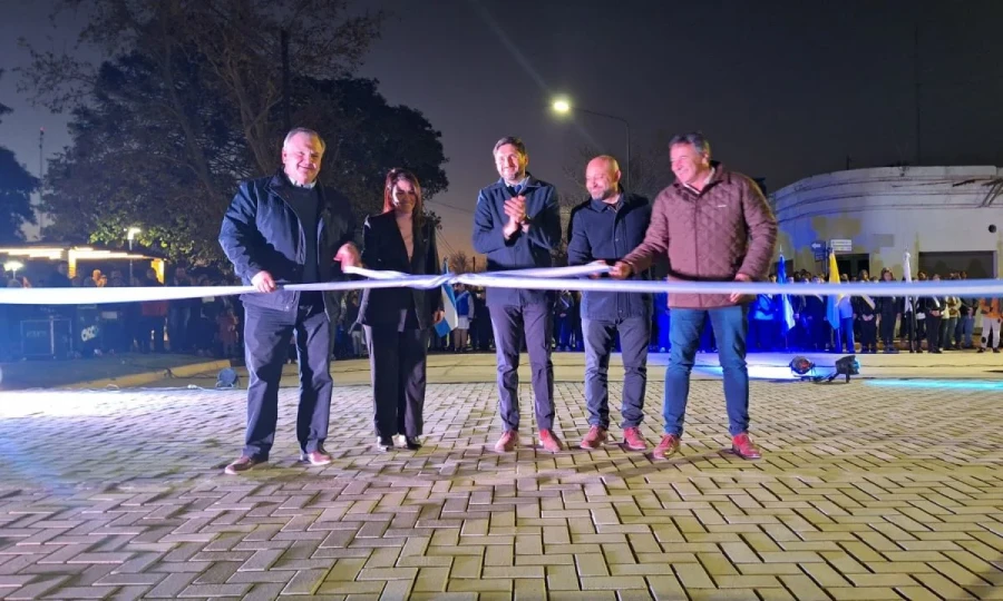 inauguraci&oacute;n de 9 Km. de Caminos Productivos.