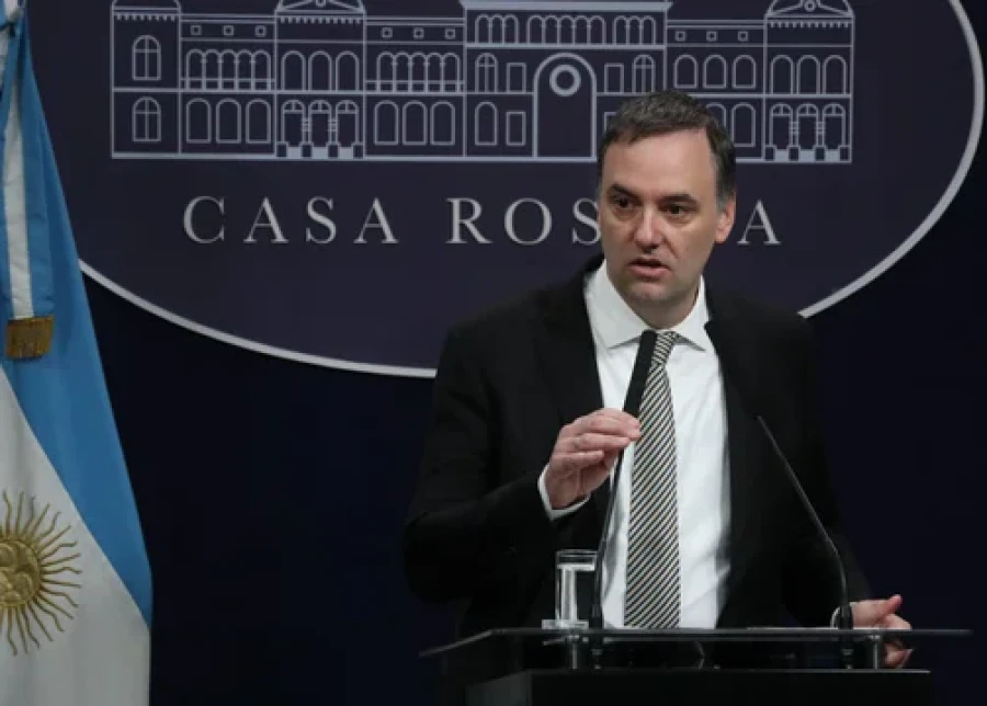 Manuel Adorni, vocero presidencial.