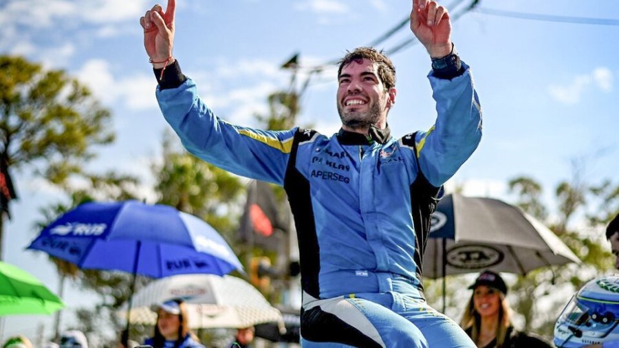 Esteban Gini festejó su primera victoria en la categoría en la carrera de Rafaela.