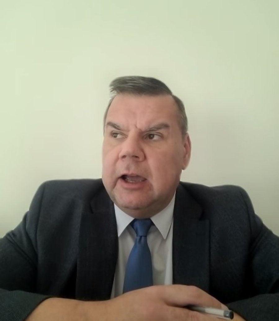 El juez de segunda instancia, Dr. Cristian Fiz, entendió que no estaban dados los requisitos para mantener la prisión preventiva al imputado Daniel "Zurdo" S.