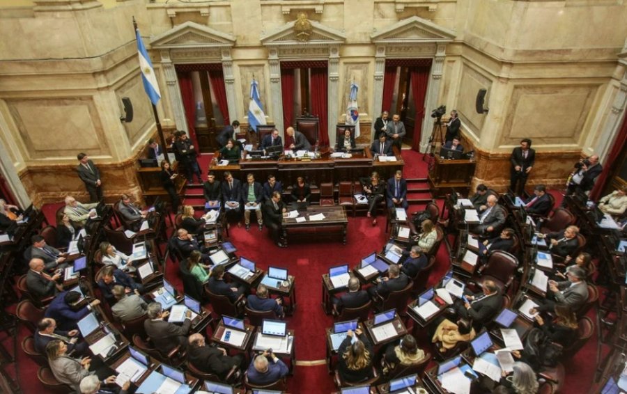 El oficialismo esquiv&oacute; el pedido K para tratar la movilidad jubilatoria sobre tablas.