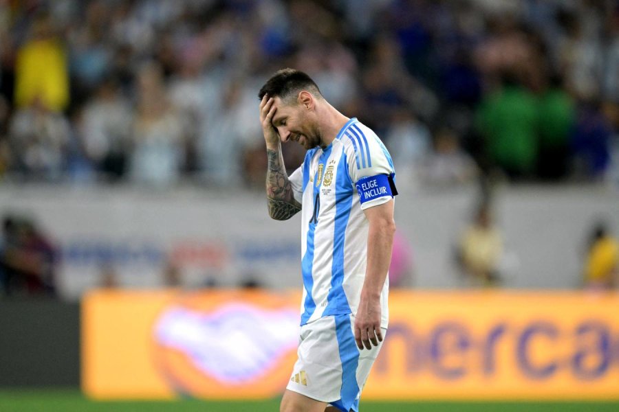 Messi, luego de fallar su penal.
