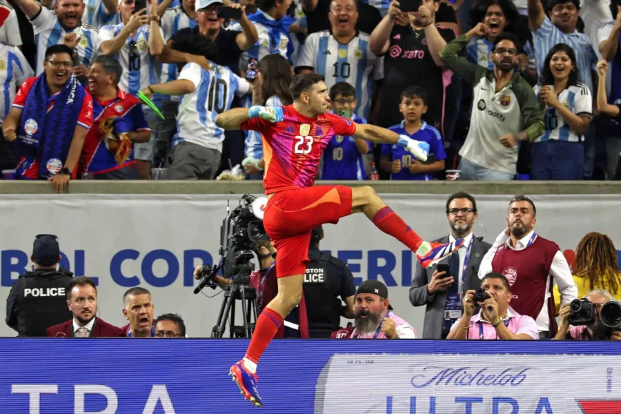 EL 1 DE LA SELECCIÓN VOLVIÓ A TENER UNA ACTUACIÓN BRILLANTE