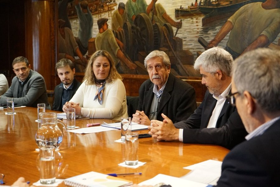 REUNION. Silvia Ciancio, Ricardo Pieckenstainer, Carlos Grieve y Mario Russo durante el encuentro que se realiz&oacute; el mi&eacute;rcoles.