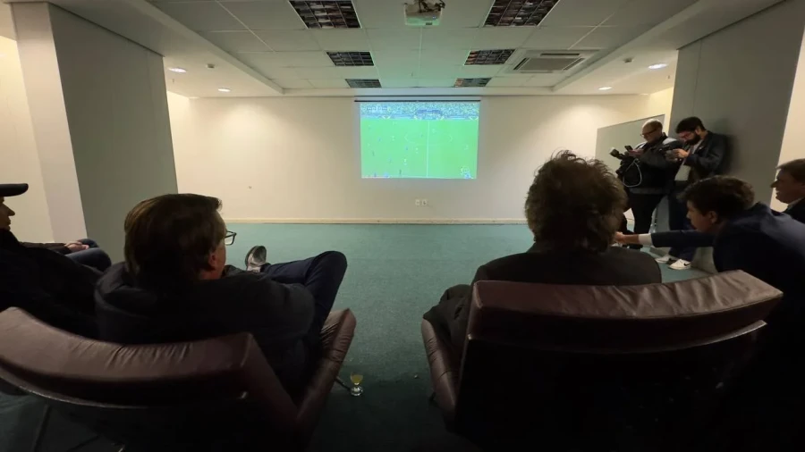 El presidente Javier Milei y el ex mandatario de Brasil Jair Bolsonaro.