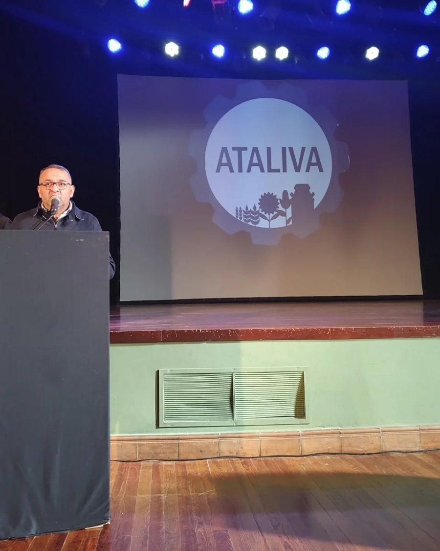 JOS&Eacute; ALVAREZ. Titular de la Comuna al pronunciar su mensaje.