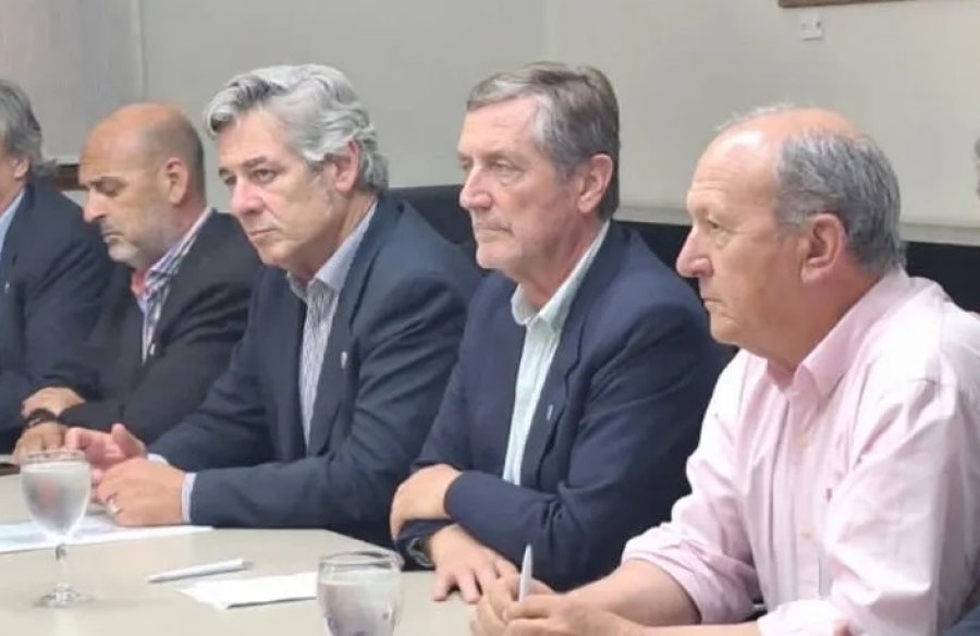 OPINIONES. La Mesa de Enlace no lamentó la salida del ex decano de Agronomía de la UBA.