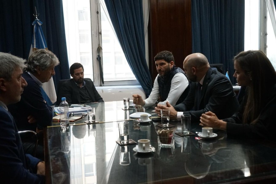 Pullaro y Puccini en el Ministerio de Econom&iacute;a de la Naci&oacute;n.