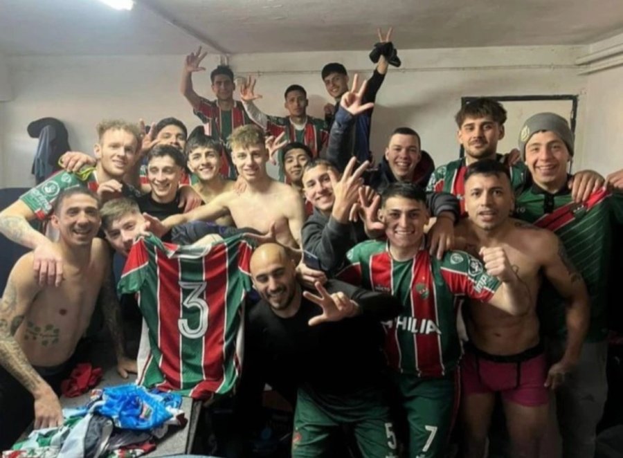 VESTUARIO FELIZ PARA LA JUVE, TRAS SUPERAR AL NEGRO