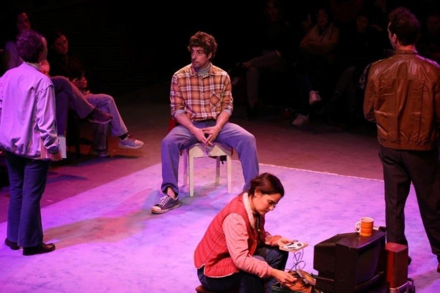 El paso de "Sombras, por supuesto", por la ciudad.