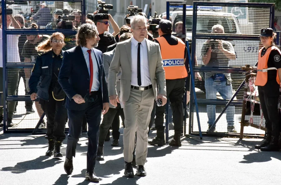 En total son 50 mil dólares lo que Burlando ofreció como recompensa.