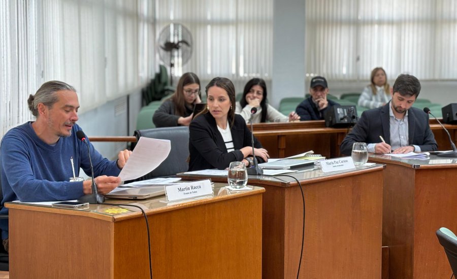 El bloque de concejales del PJ propuso cambios en el proyecto de ordenanza que habilita la compra directa de maquinaria y veh&iacute;culos para los servicios p&uacute;blicos.
