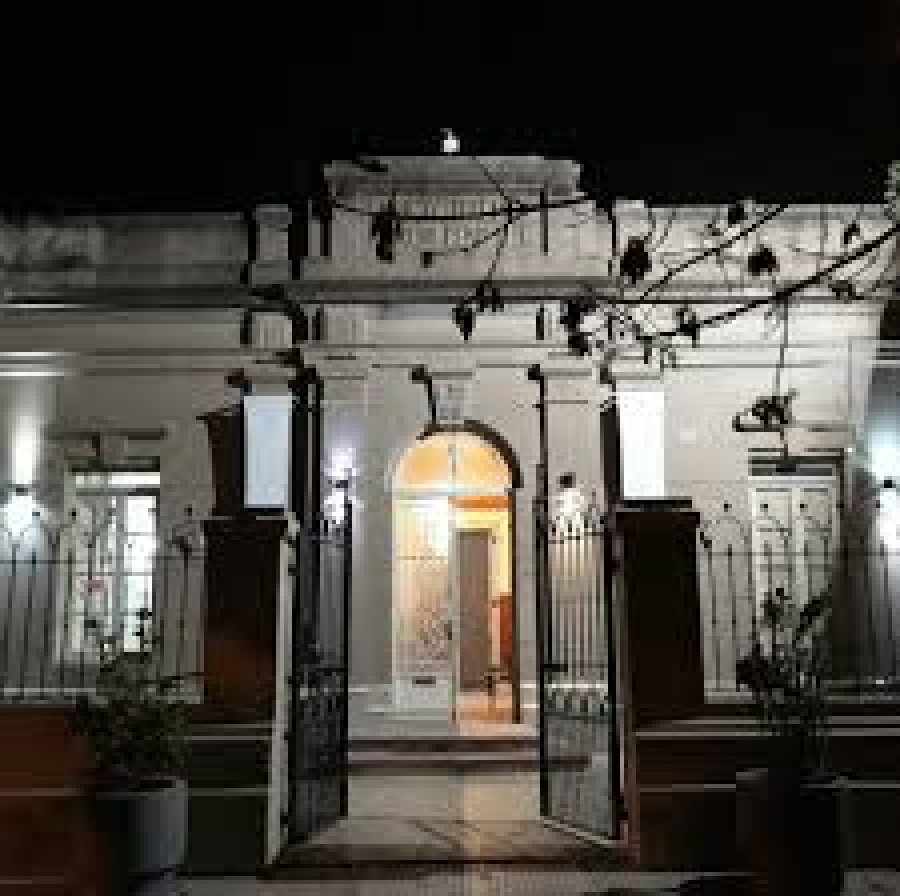 FACHADA. De la instituci&oacute;n que congrega a italianos y sus descendientes.