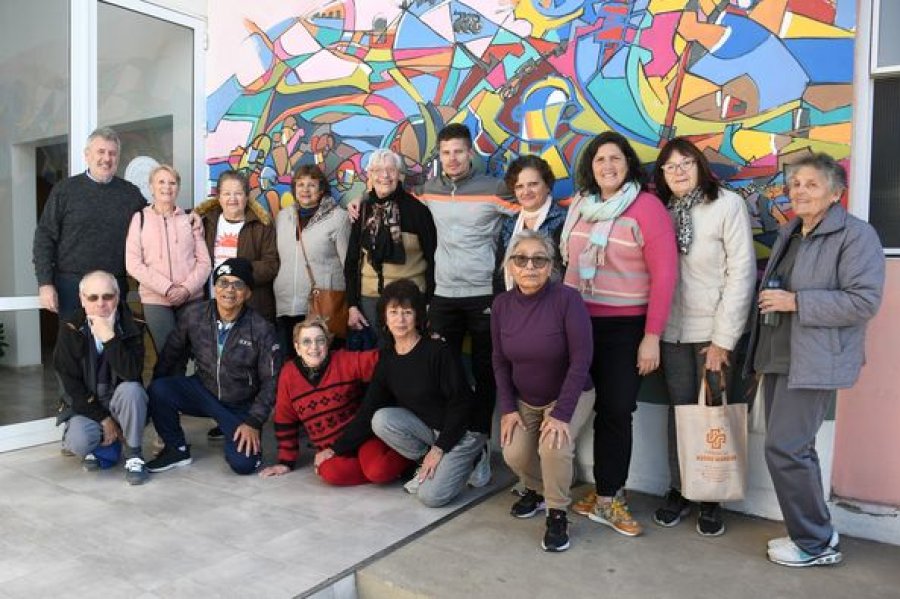 El grupo que se congrega tres veces a la semana.