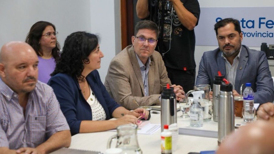 REUNIONES. Docentes y representantes de la administraci&oacute;n central fueron convocados a un nuevo encuentro paritario.