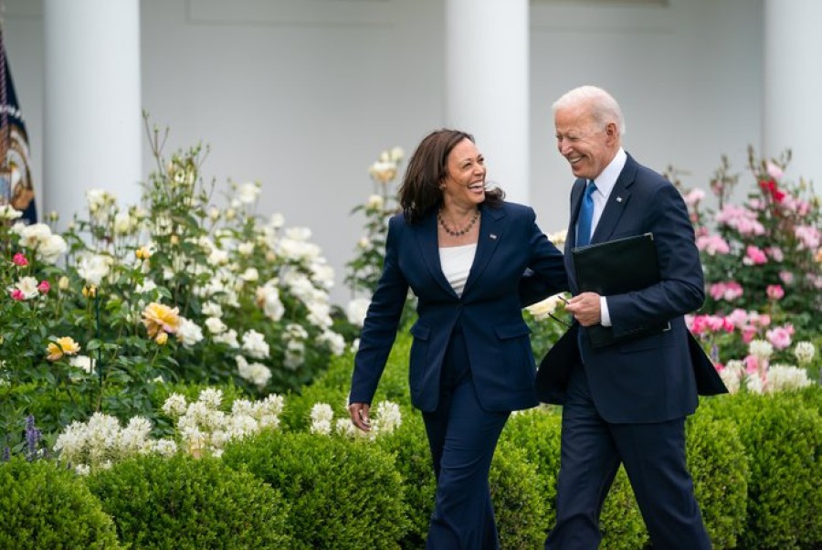 Joe Biden junto a Kamala Harris en la Casa Blanca.