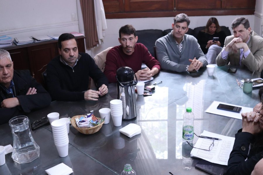 La reuni&oacute;n para discutir un aumento de los sueldos de trabajadores municipales se llev&oacute; a cabo en Santa Fe.