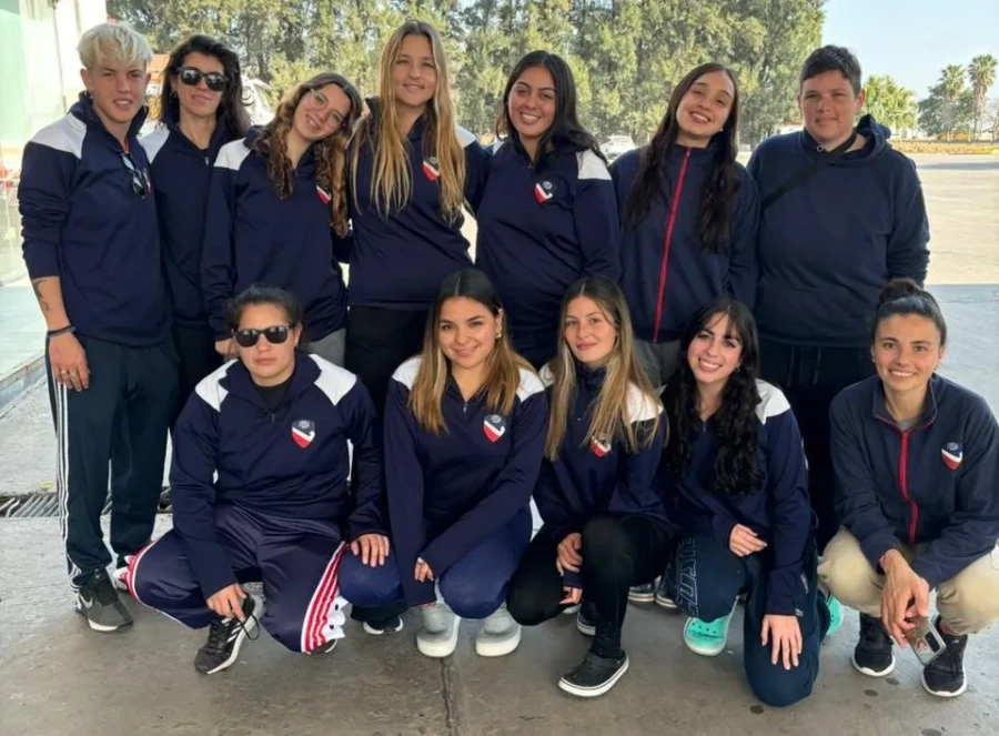 PRESENCIA RAFAELINA./ Las jugadoras de CRAR que integran el seleccionado de Damas.