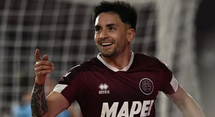 LANÚS SUPERÓ A BELGRANO EN UN PARTIDAZO