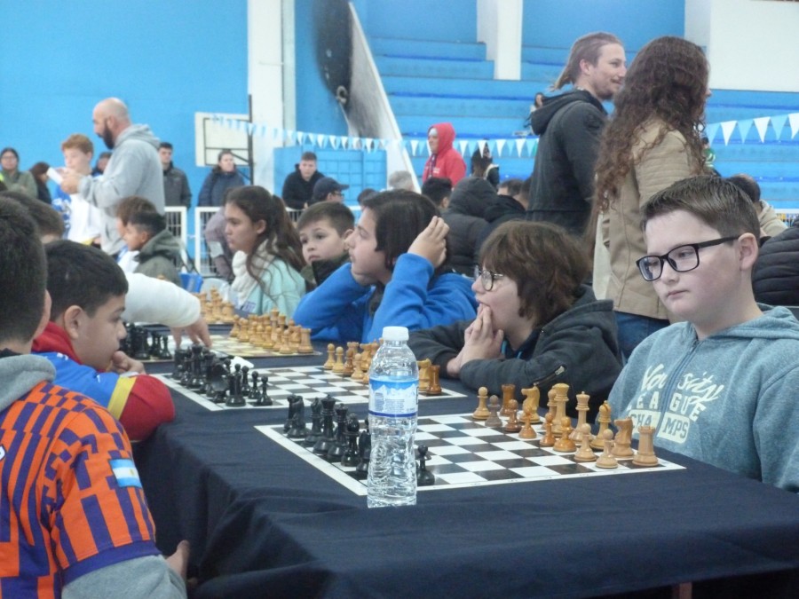 El Lucio Casarín recibió al Tour Ajedrecístico de la Asociación Rafaelina