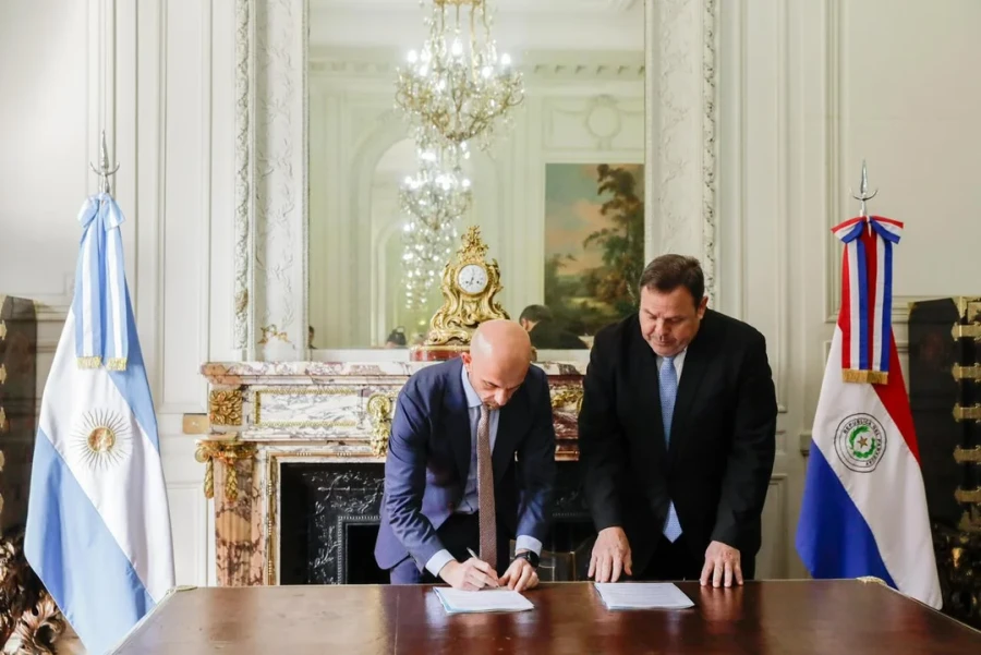 Paraguay se suma a la pol&iacute;tica de Cielos Abiertos impulsada por el Gobierno Nacional.