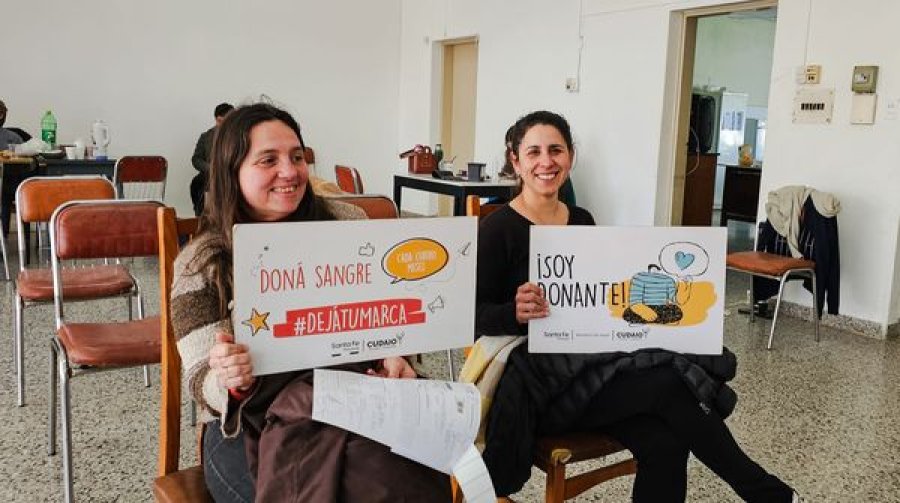 COLECTA DE SANGRE. Un instante de la actividad en el Club Argentino.