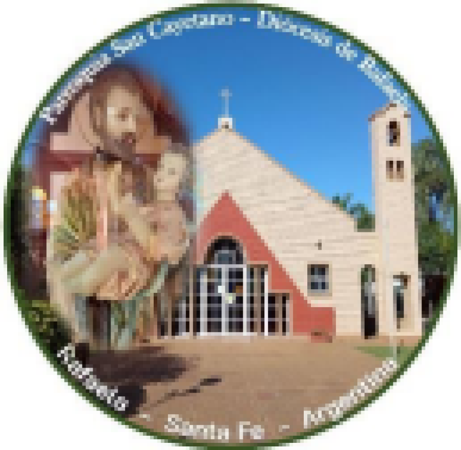 CELEBRACI&Oacute;N. El Santo y en el fondo el templo.