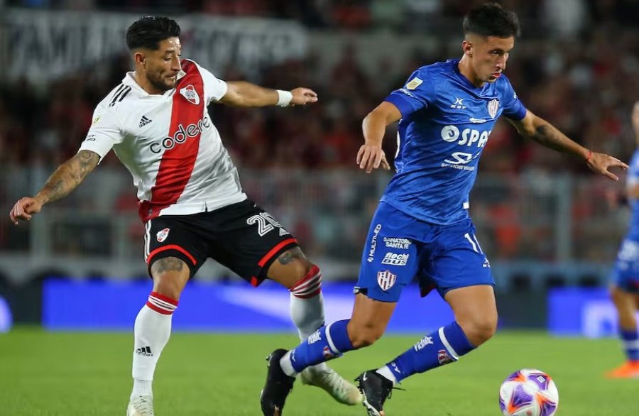 UNIÓN RECIBE A RIVER EN SANTA FE