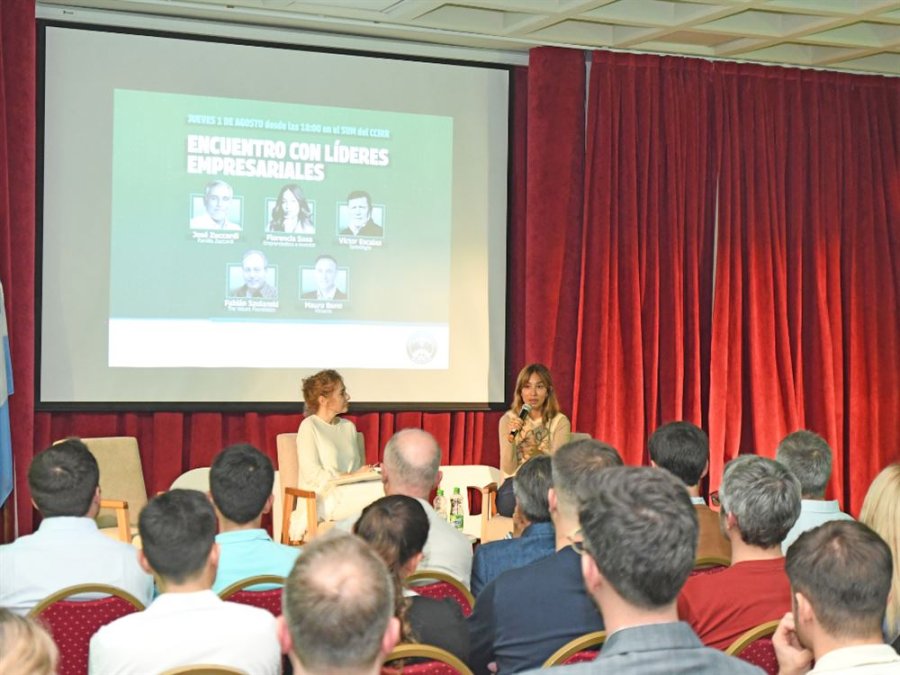 EXPOSICION. M&aacute;s de 70 personas participaron del evento que se desarroll&oacute; el jueves en instalaciones del CCIRR.