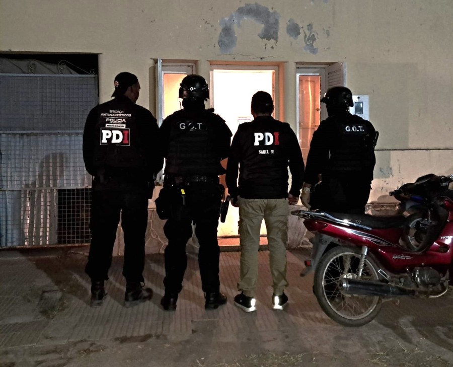 Personal de la División Microtráfico de Tostado de la PDI encabezó los allanamientos.