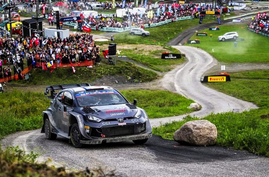 S&eacute;bastien Ogier aprovech&oacute; sobre el final el abandono de Kalle Rovanper&auml;.
