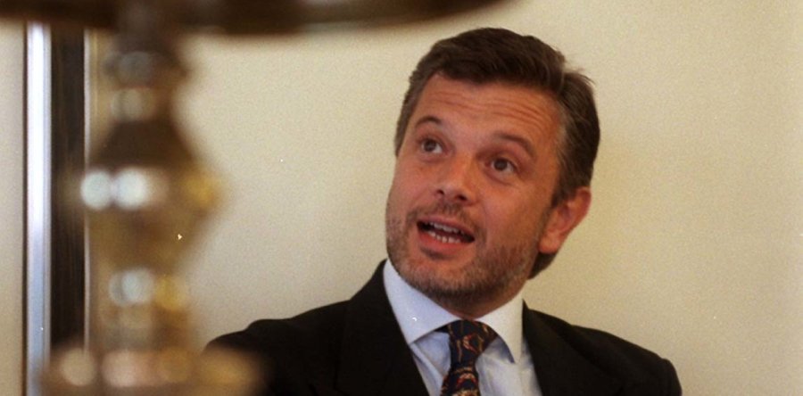 Alejandro Mosquera cuando asumió como embajador argentino en Chile en 1998. 