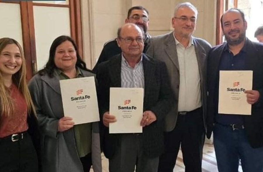 Sandra Gaido, Hugo Michelini, Alcides Calvo y Marcos Andr&eacute;s en el acto.